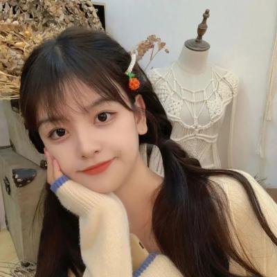 背后的她，眼前的我